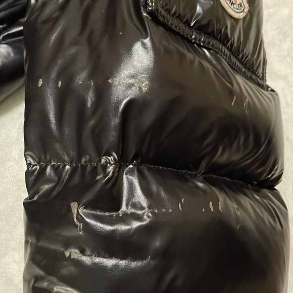 Moncler Maya Mens DownJacket - Picture 13 of 17